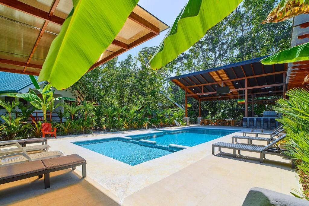 Casa Kristel - Exquisite Villa Getaway Puerto Viejo de Talamanca Εξωτερικό φωτογραφία