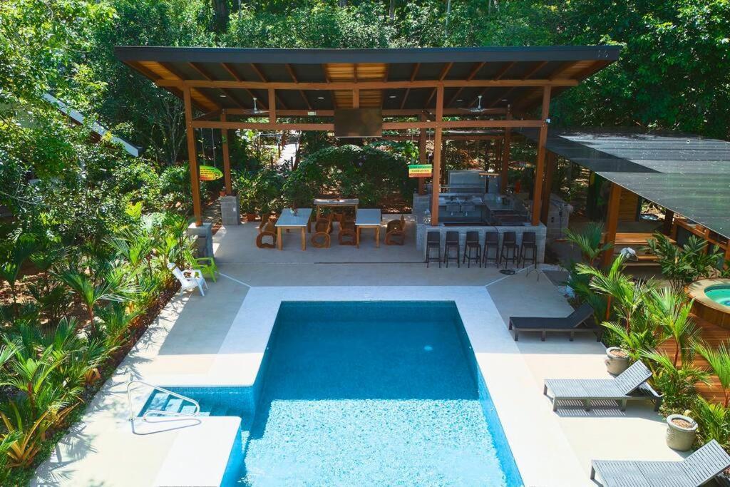 Casa Kristel - Exquisite Villa Getaway Puerto Viejo de Talamanca Εξωτερικό φωτογραφία